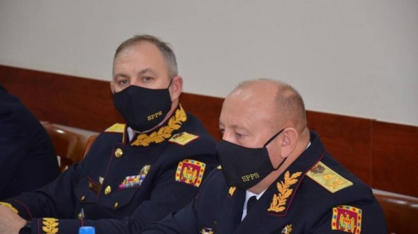 Lovitură pentru Dodon. Doi dintre generalii săi, pe banca acuzaţilor